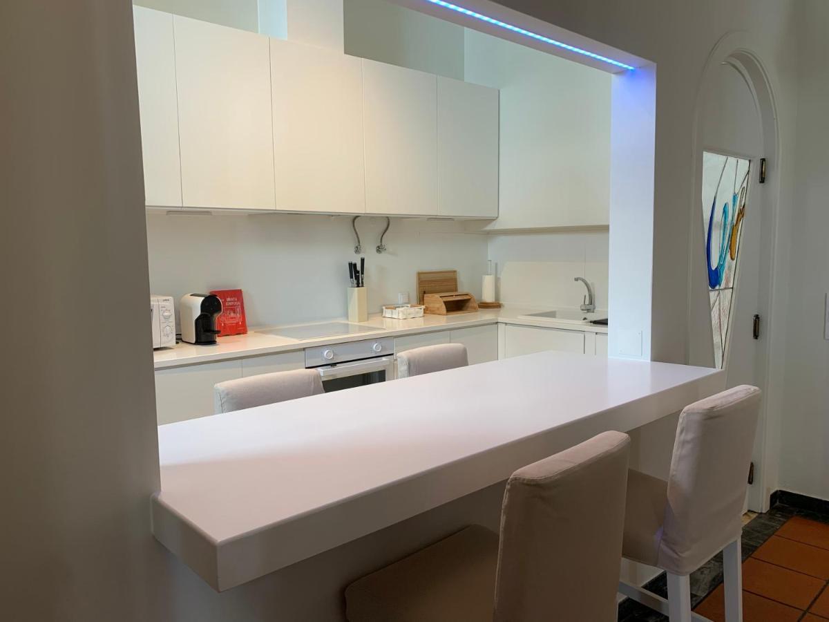 Imperio House Apartment ซังติอาโก โด กาเซ็ง ภายนอก รูปภาพ